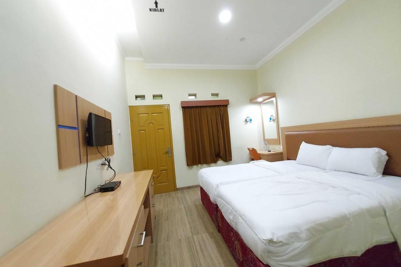 Homestay Fifa Syariah Pati near RSUD RAA Soewondo Bagian luar foto