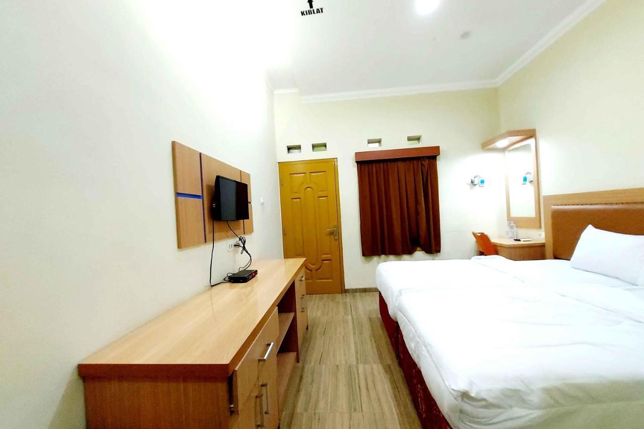Homestay Fifa Syariah Pati near RSUD RAA Soewondo Bagian luar foto