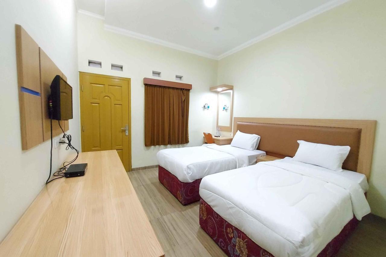 Homestay Fifa Syariah Pati near RSUD RAA Soewondo Bagian luar foto